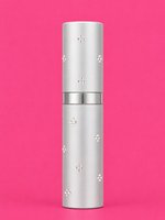 Load image into Gallery viewer, Rechargeable Discreet Lipstick Stunners - Multiple Colors Available
