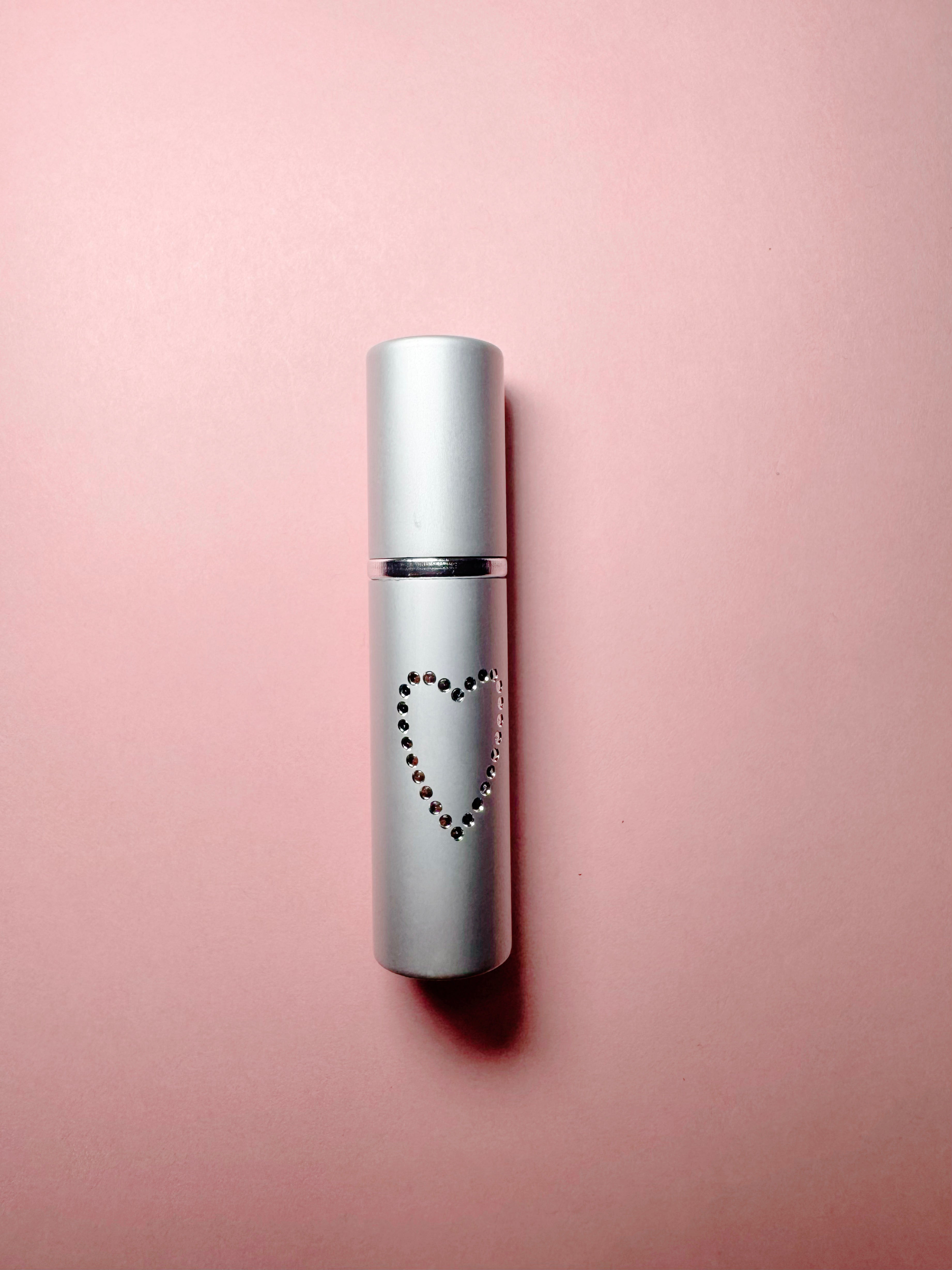 Discreet Lipstick Spray