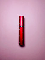 Load image into Gallery viewer, Discreet Lipstick Stunner
