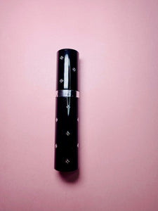 Discreet Lipstick Stunner
