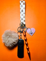 Load image into Gallery viewer, Handmade &quot;Cheetah Pumpkin&quot; Self-Defense Keychain
