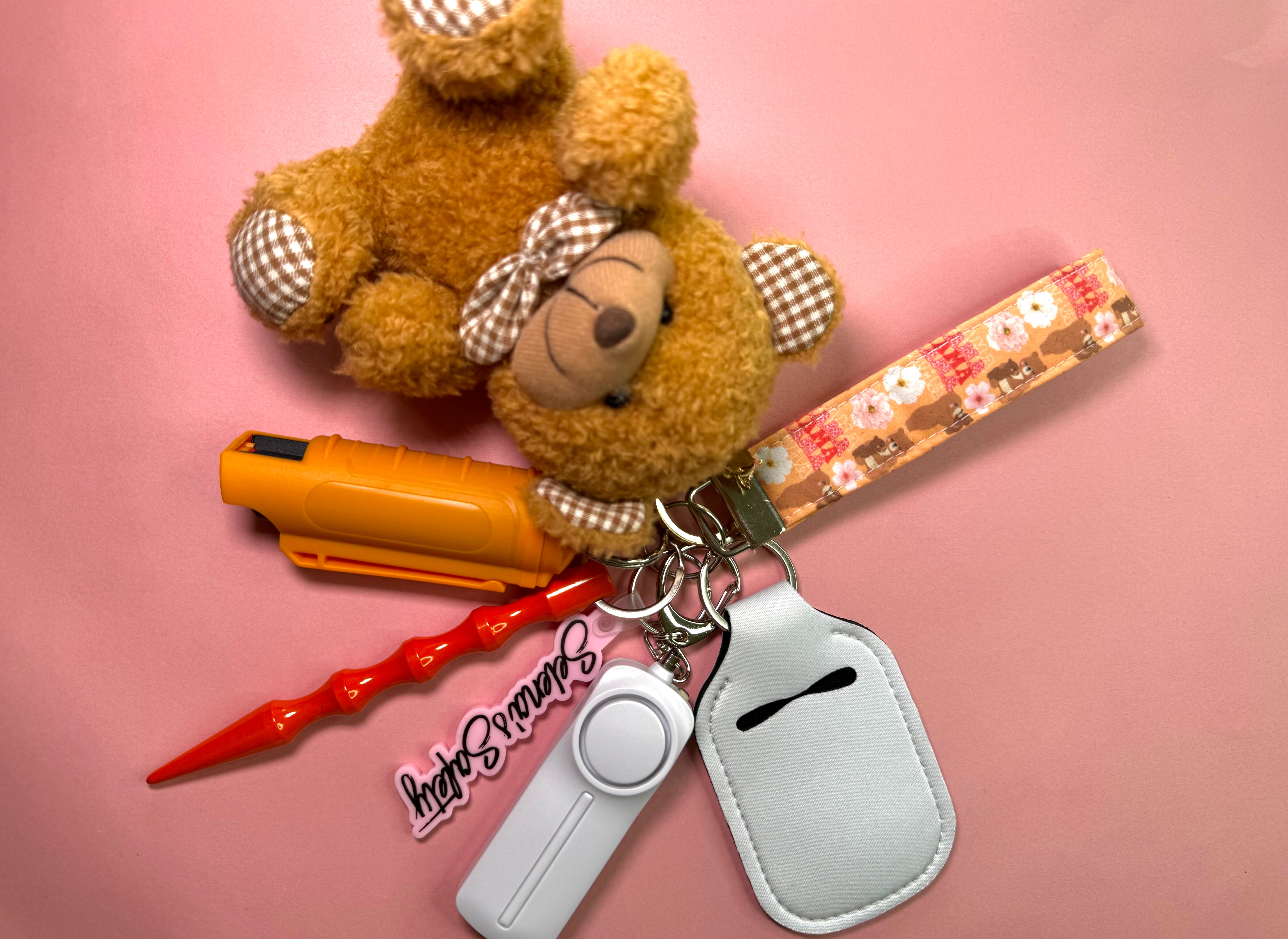 "🧸Mama Bear🧸" Safety Keychain