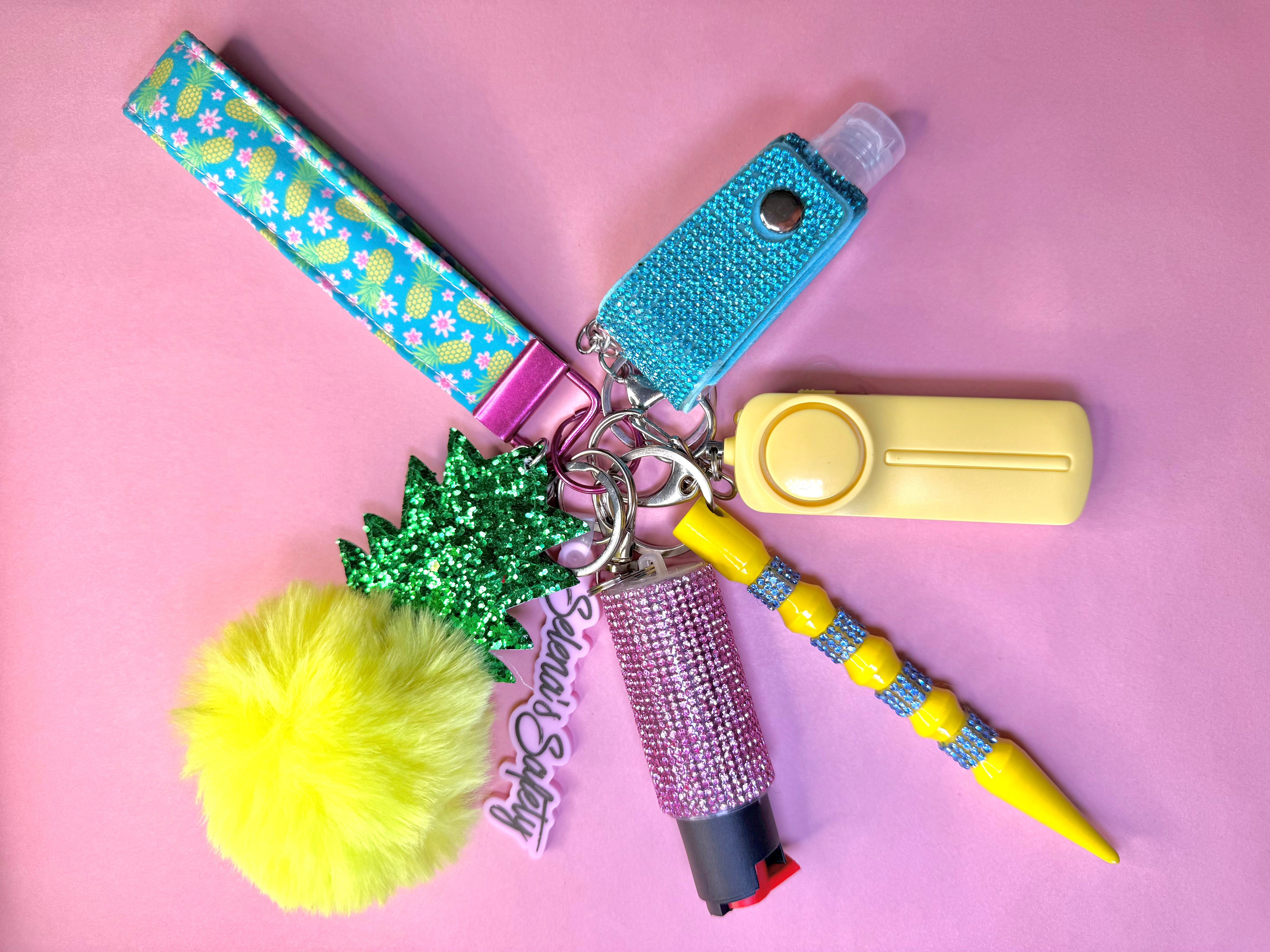 “Piña Colada”🍍 Safety Keychain